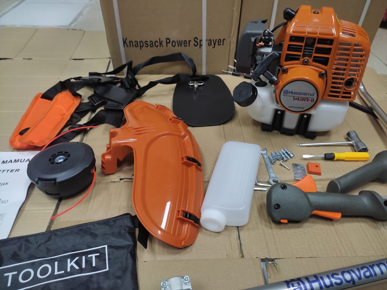 Miniatura 2 de Guadaña 143 R-II - Husqvarna